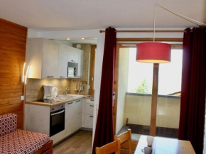 Appartement lumineux proche pistes avec balcon - FR-1-181-2438